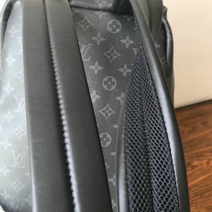 Louis Vuitton Discovery Backpack PM M43186