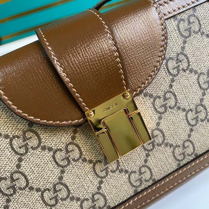 Gucci GG Mini Bag With Clasp Closure 614368