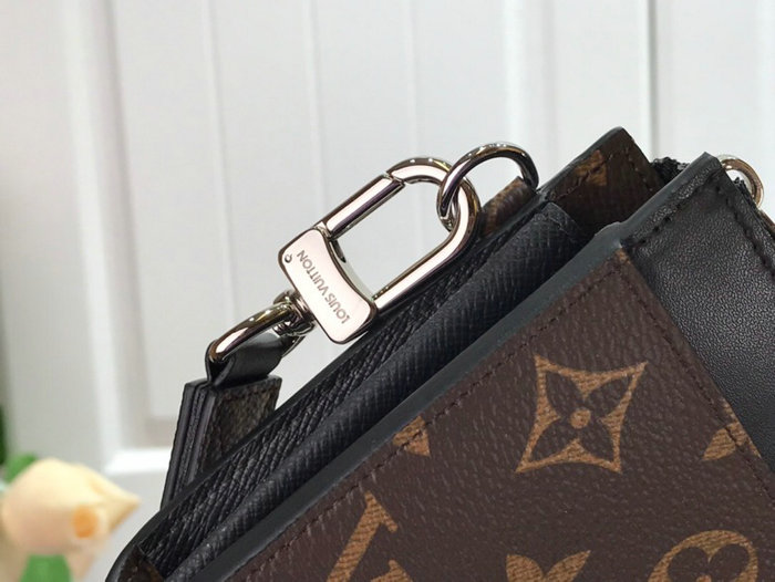 Louis Vuitton ZIPPY DRAGONNE M69407