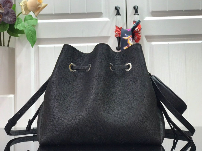 Louis Vuitton Mahina Bella Black M57068