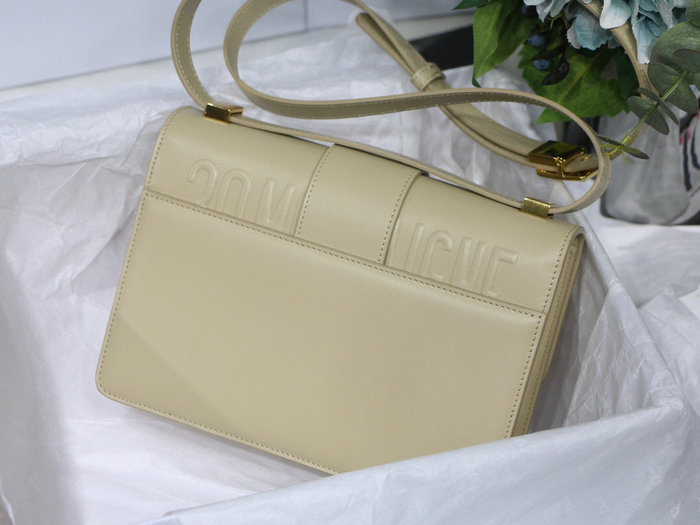 Dior 30 Montaigne Calfskin Bag Beige M9030