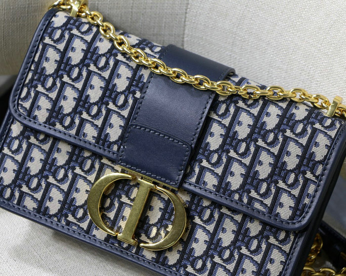 Dior 30 Montaigne Chain Bag Blue M9208