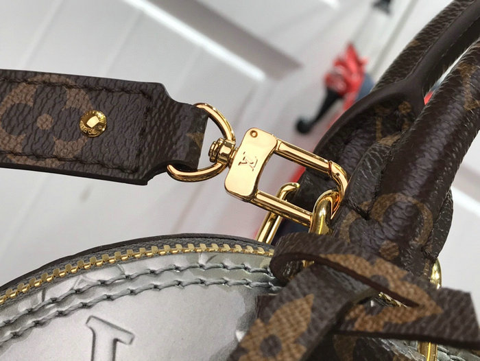 Louis Vuitton Alma BB M44389