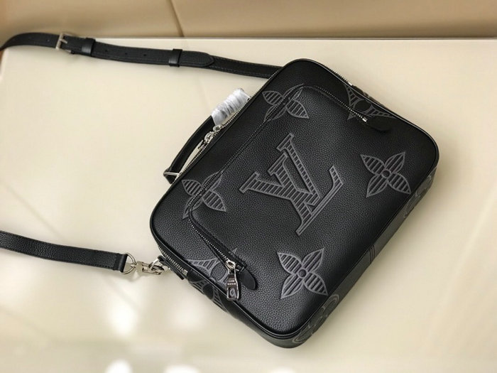 Louis Vuitton Flight Case M57287