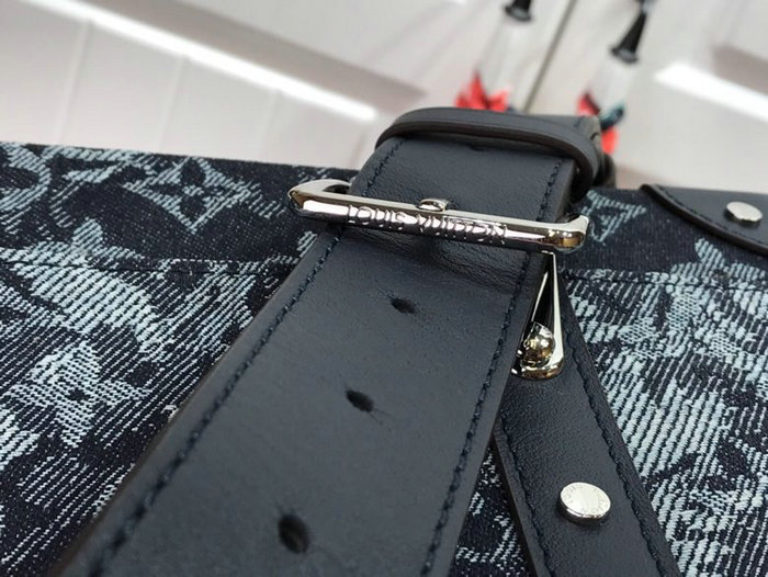 Louis Vuitton Trunk Messenger M57282