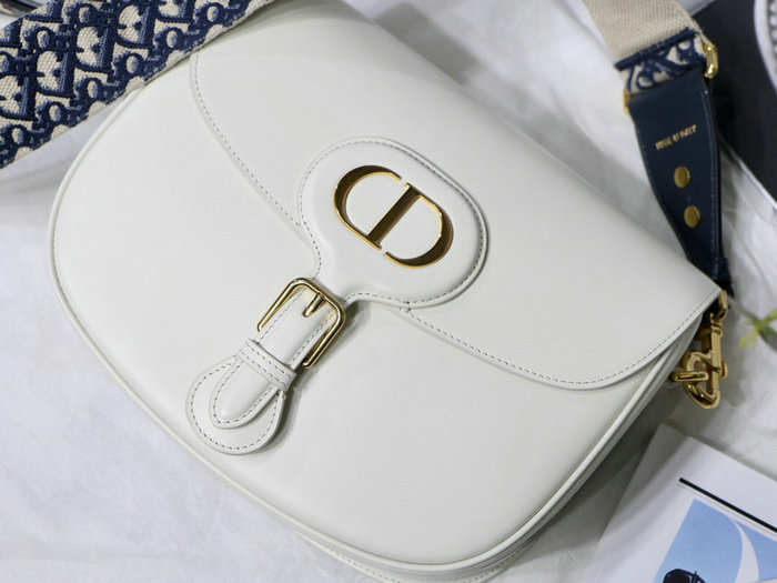 Medium Dior Box Calfskion Bobby Bag White M9319