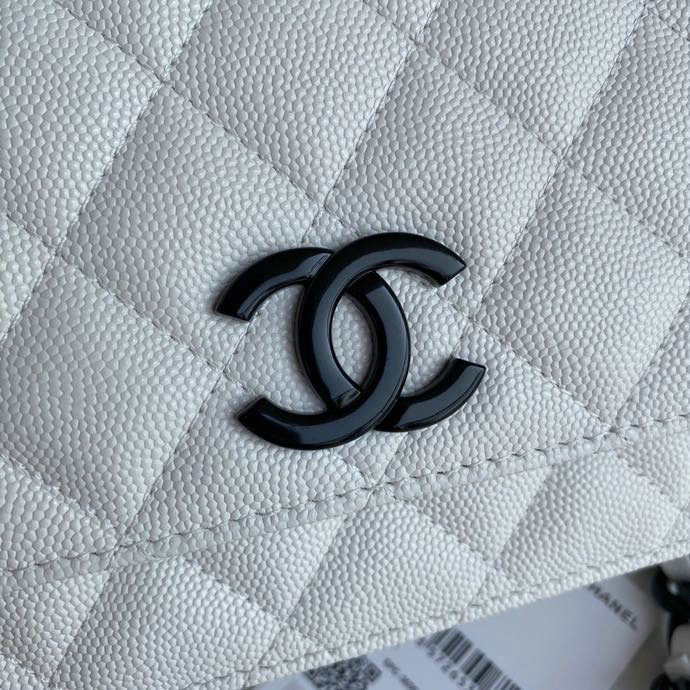 Chanel Grained Calfskin Wallet On Chain White AP1954