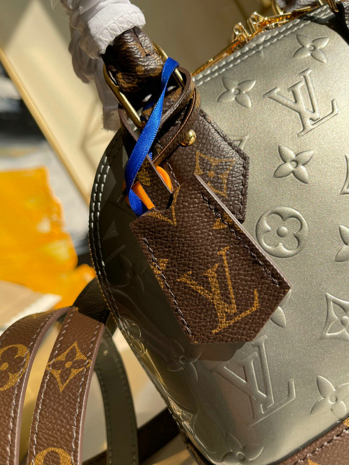 Louis Vuitton Alma BB M90584