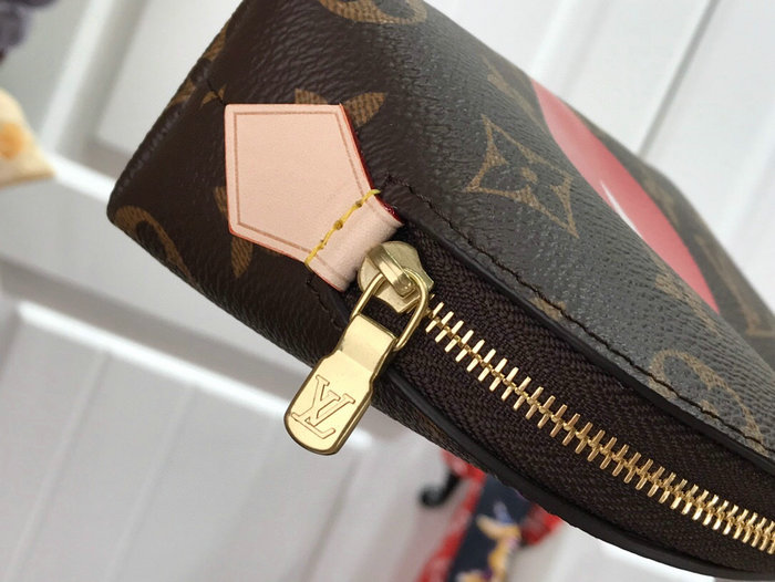 Louis Vuitton Game On Pochette Cosmetique M80283