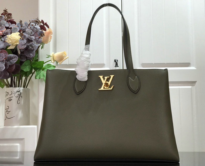 Louis Vuitton Lockme Shopper Green M57346