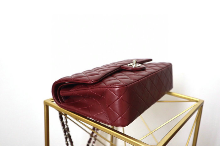 Classic Chanel Lambskin Flap Shoulder Bag Burgundy A1112