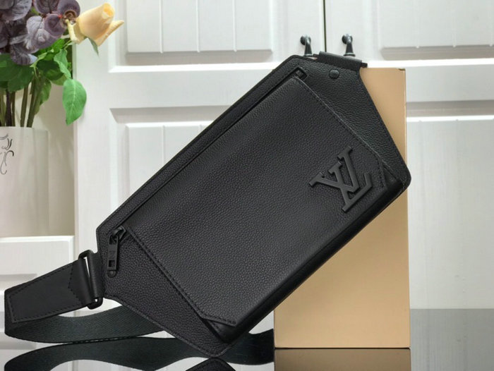 Louis Vuitton Slingbag M57081