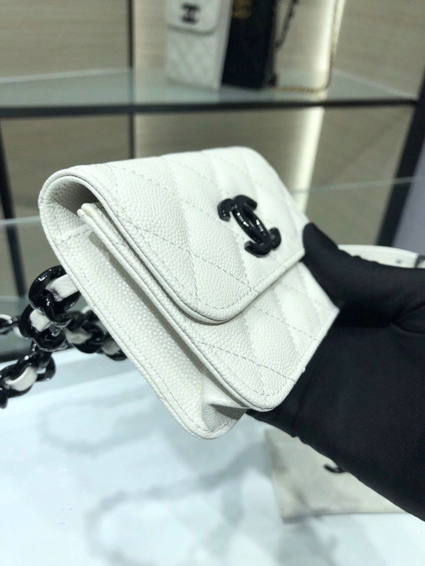 Chanel Grained Calfskin belt flap card holder white AP1955