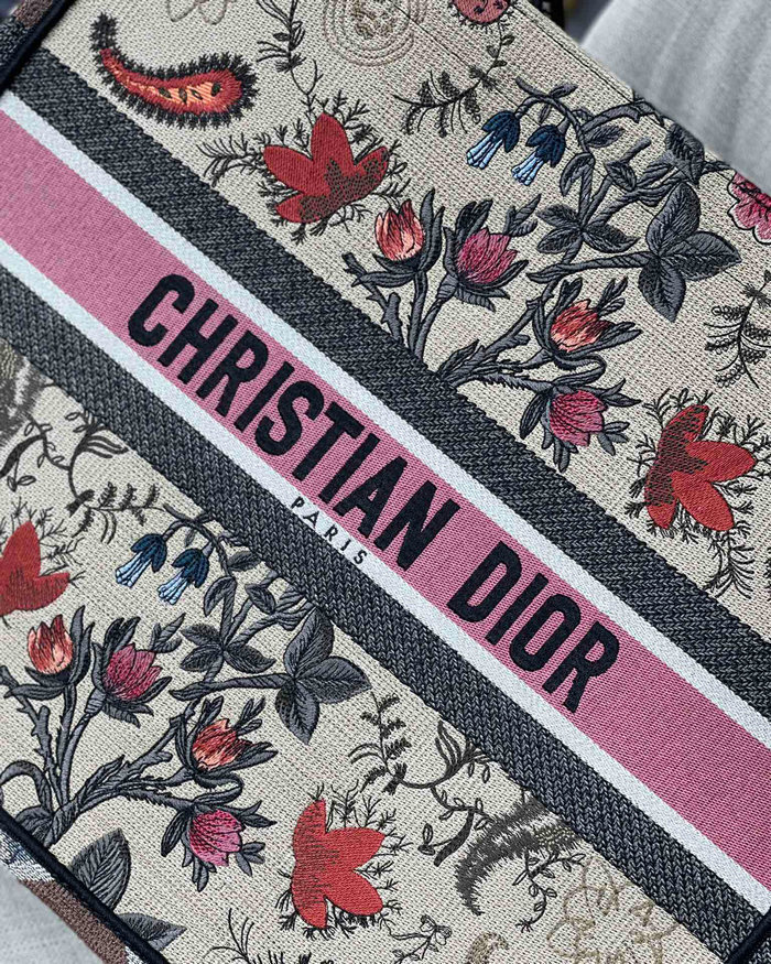 Dior Embroidered Canvas Book Tote MD19041