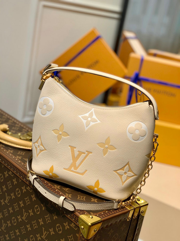 Louis Vuitton MARSHMALLOW M45698