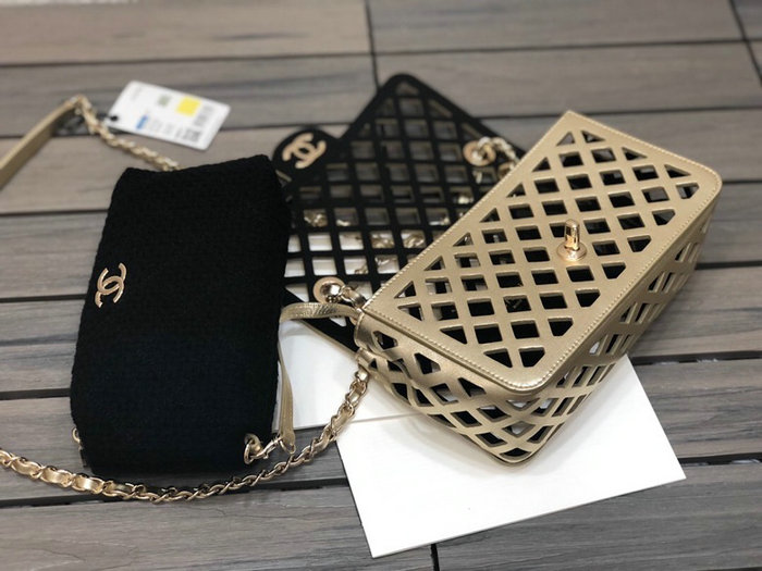 Chanel Flap Bag Gold AS2370