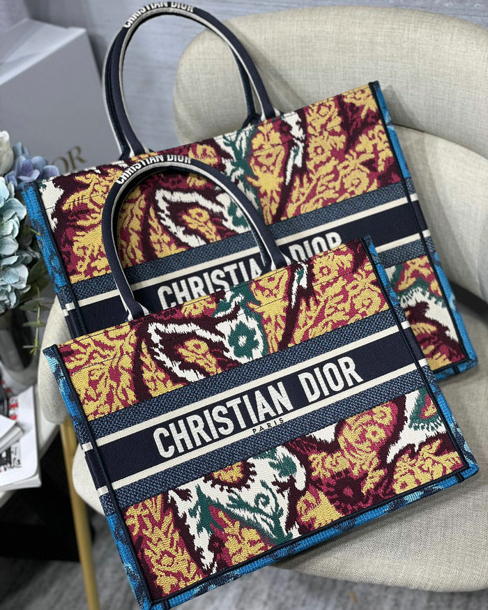 Dior Embroidered Canvas Book Tote M1286614