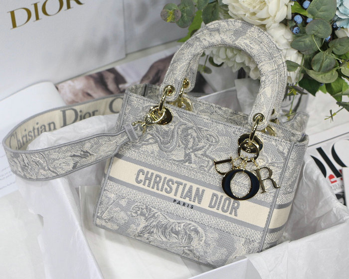 Dior Medium Lady D-lite Bag MD80029