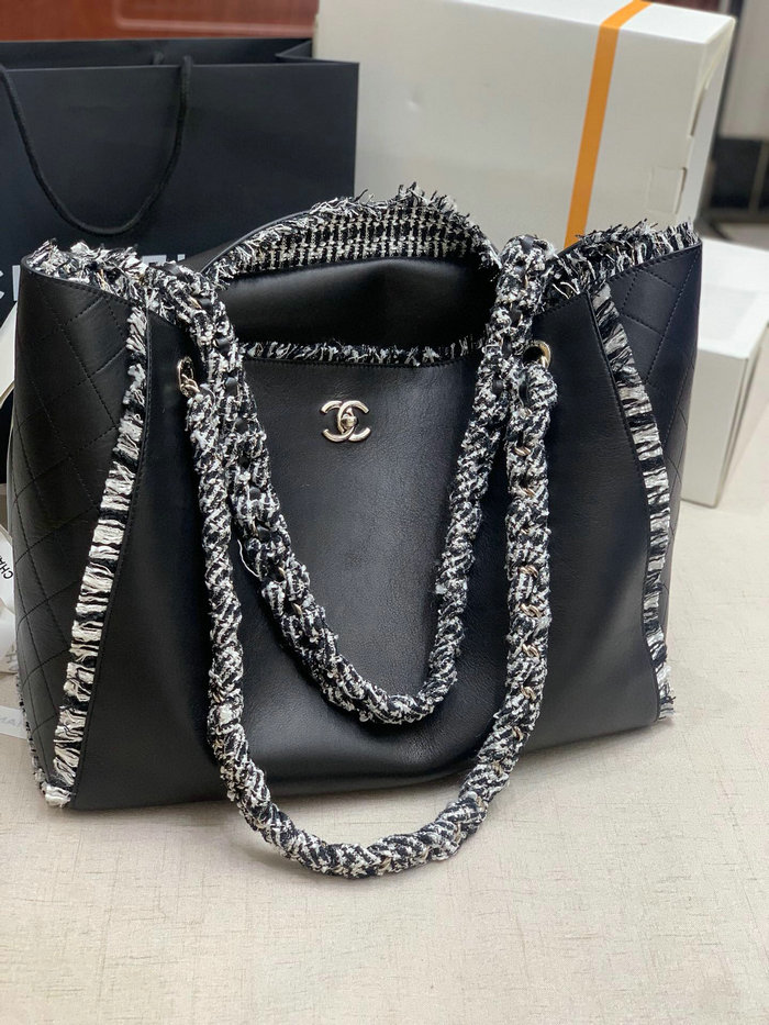 Chanel Calfskin Shoulder Bag Black AS8485