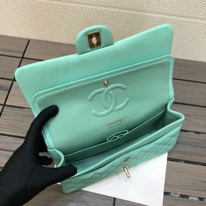 Classic Chanel Grained Calfskin Medium Flap Bag Green CF1112