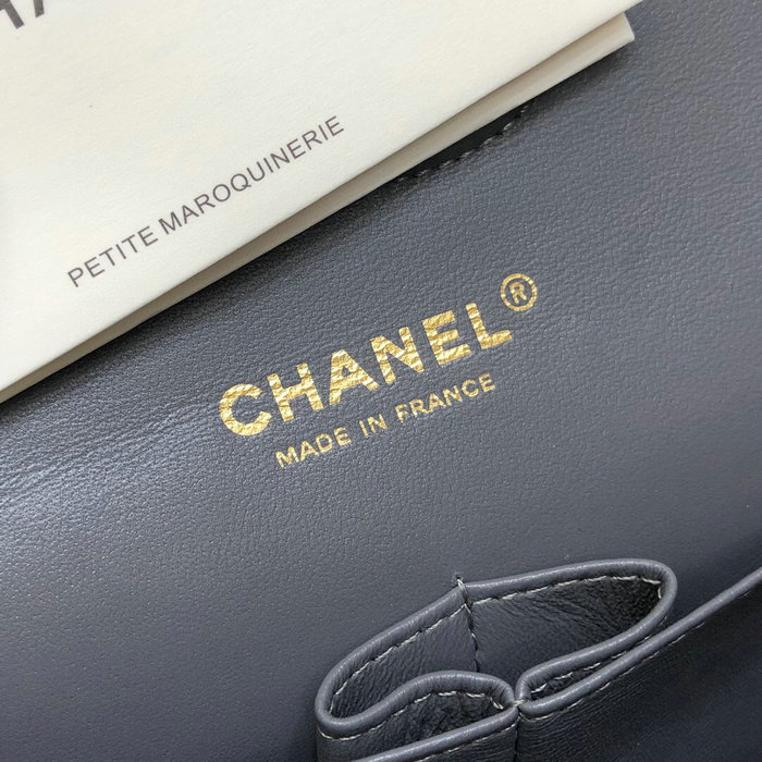 Classic Chanel Grained Calfskin Medium Flap Bag Grey CF1112