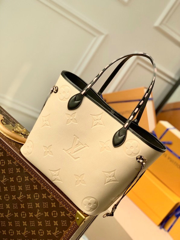 Louis Vuitton Neverfull MM M58525