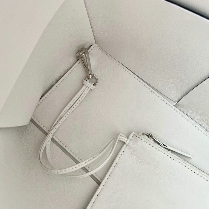 Bottega Veneta Arco Maxi Intrecciato Tote Bag B6091753