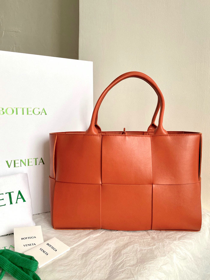 Bottega Veneta Arco Maxi Intrecciato Tote Bag Orange B6091757