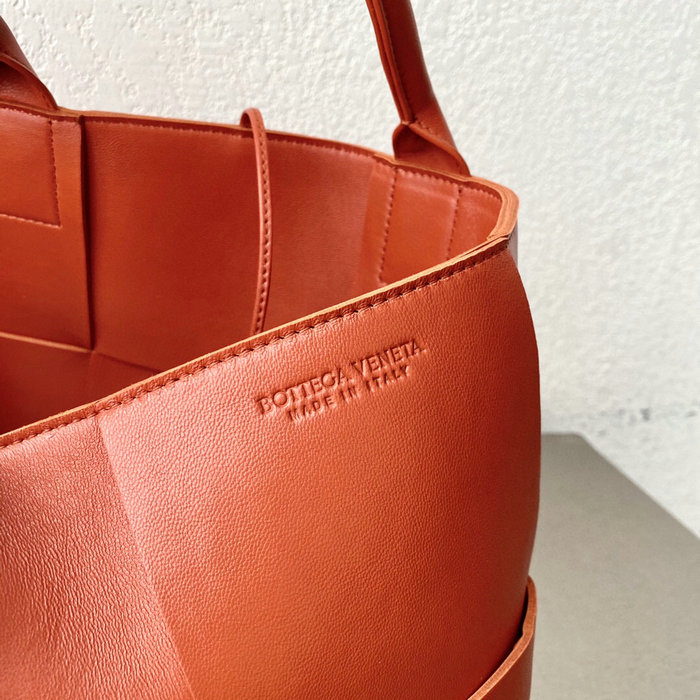 Bottega Veneta Arco Maxi Intrecciato Tote Bag Orange B6091757