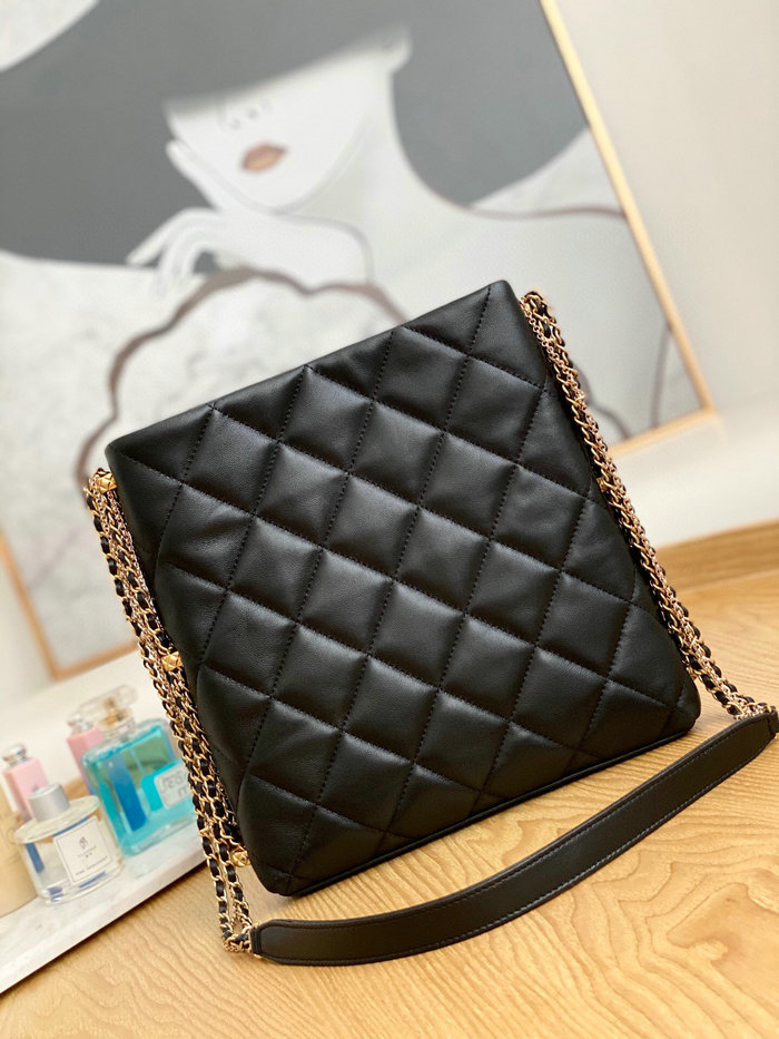 Chanel Lambskin Shoulder Bag Black AS2564