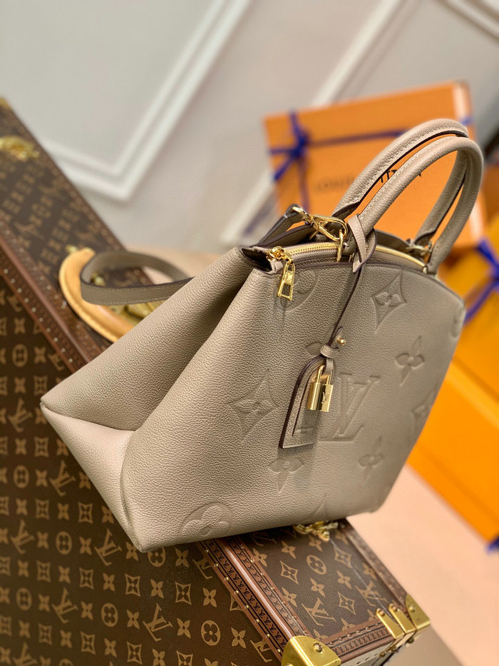 Louis Vuitton Grand Palais M45833