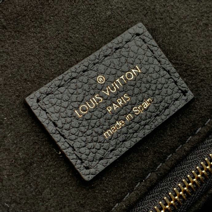 Louis Vuitton Grand Palais M45842