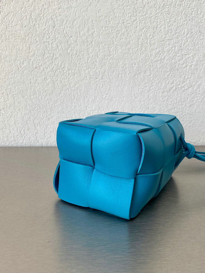 Bottega Veneta Cassette Mini Bucket Bag Blue B62081