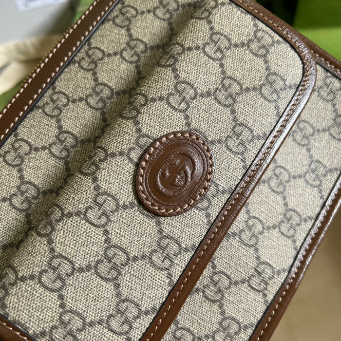 Gucci Messenger bag with Interlocking G 674164