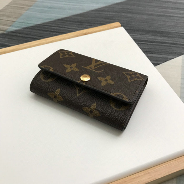 Louis Vuitton 6 KEY HOLDER M62630