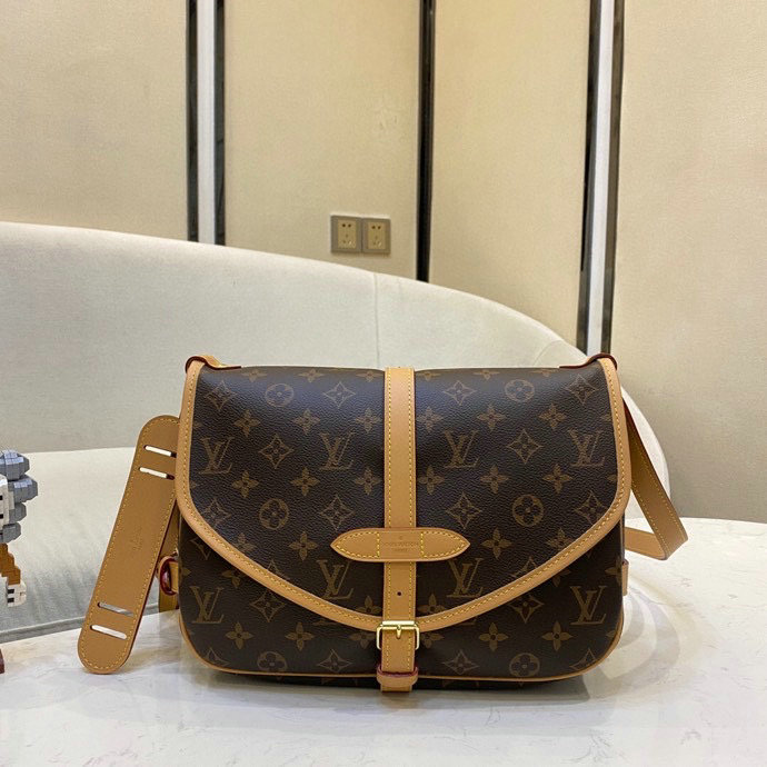 Louis Vuitton Monogram Canvas Saumur MM M40710