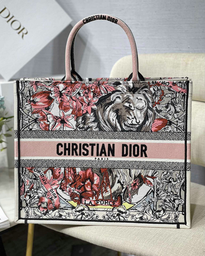 Dior Embroidered Canvas Book Tote M1286617