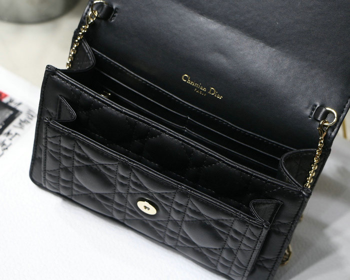 Dior lambskin Chain Wallet Black DM7001