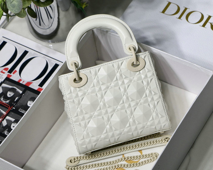 Mini Lady Dior Bag White DM6003