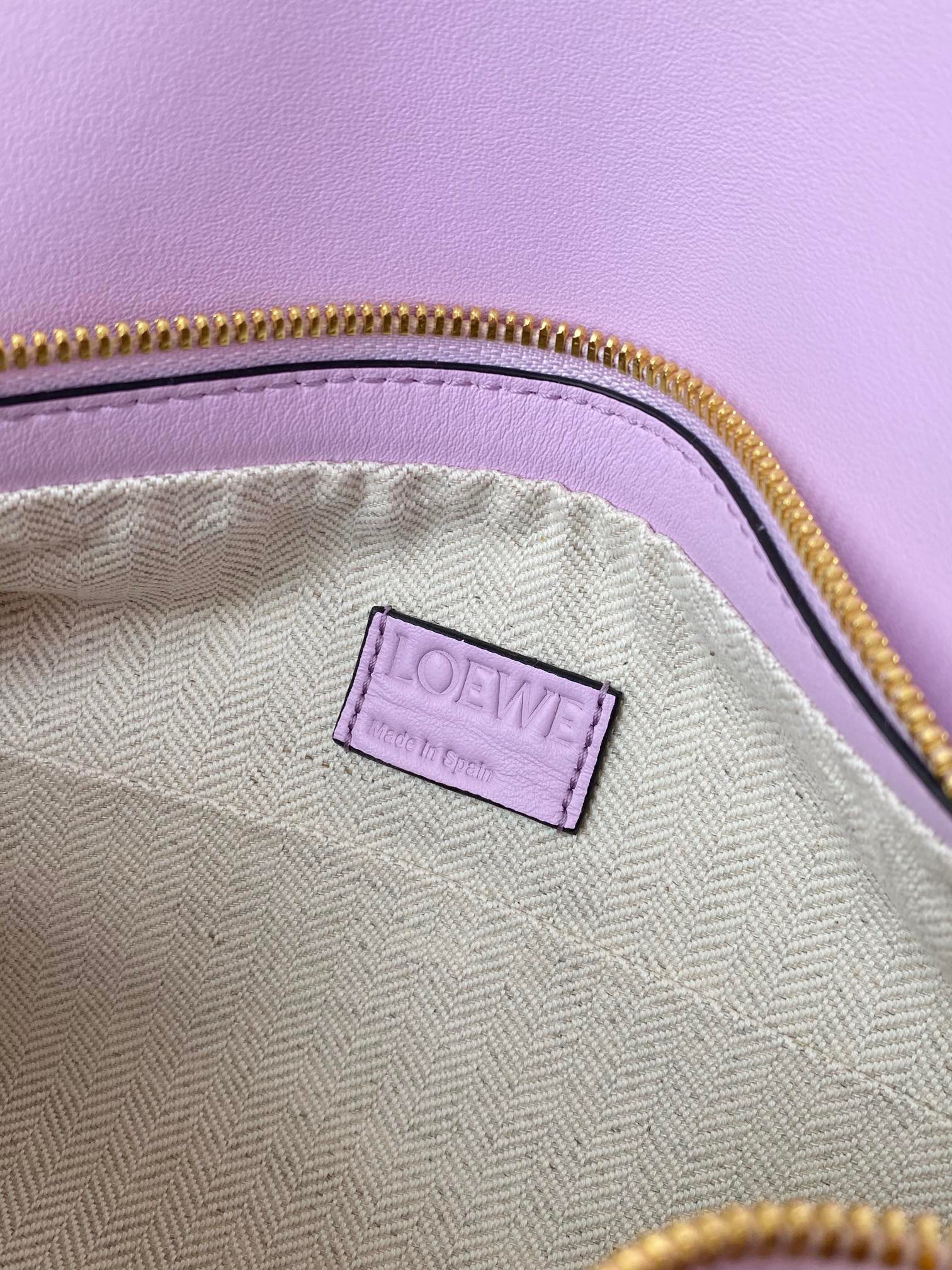 Loewe Puzzle Hobo Shoulder Bag Purple L51067