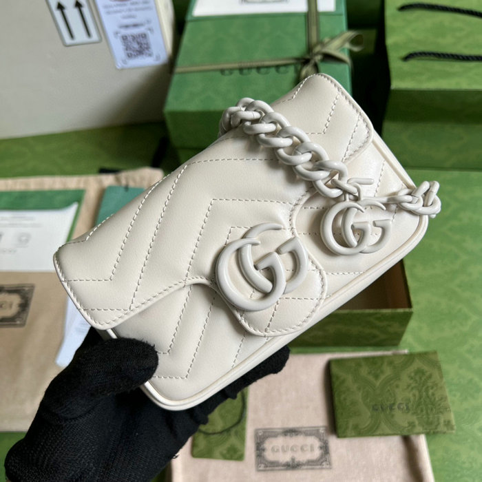 Gucci GG Marmont belt bag White 699757