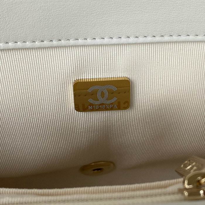 Chanel Lambskin Flap Bag White AS3331