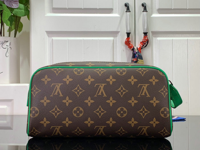 Louis Vuitton DOPP KIT Green M46253