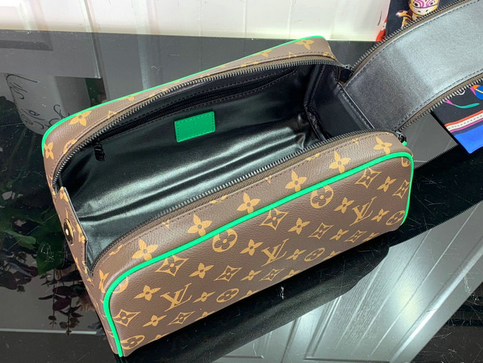 Louis Vuitton DOPP KIT Green M46253