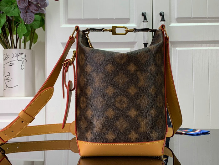 Louis Vuitton HOBO CRUISER PM M46241