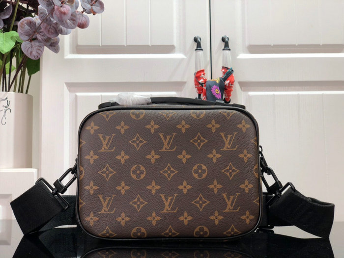 Louis Vuitton S LOCK MESSENGER Black M45806