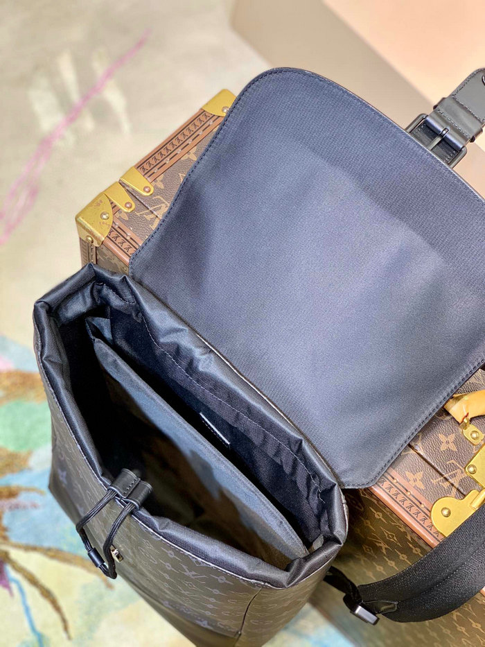 Louis Vuitton Saumur Backpack M45913