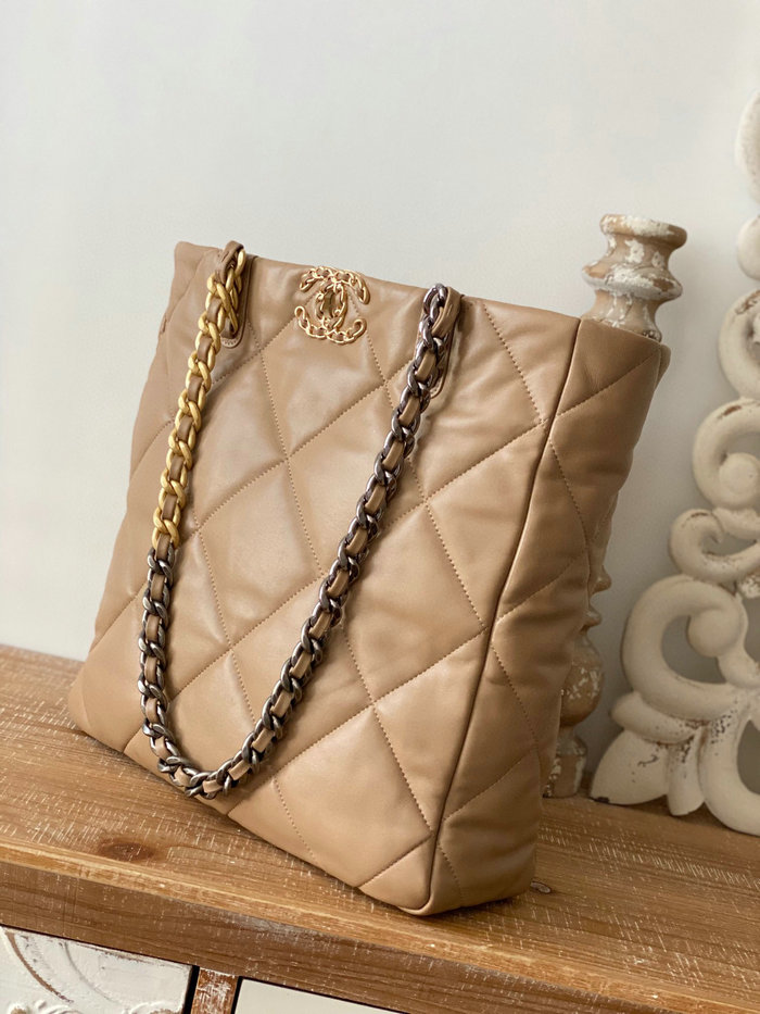 CHANEL 19 SHOPPING BAG Beige AS3519