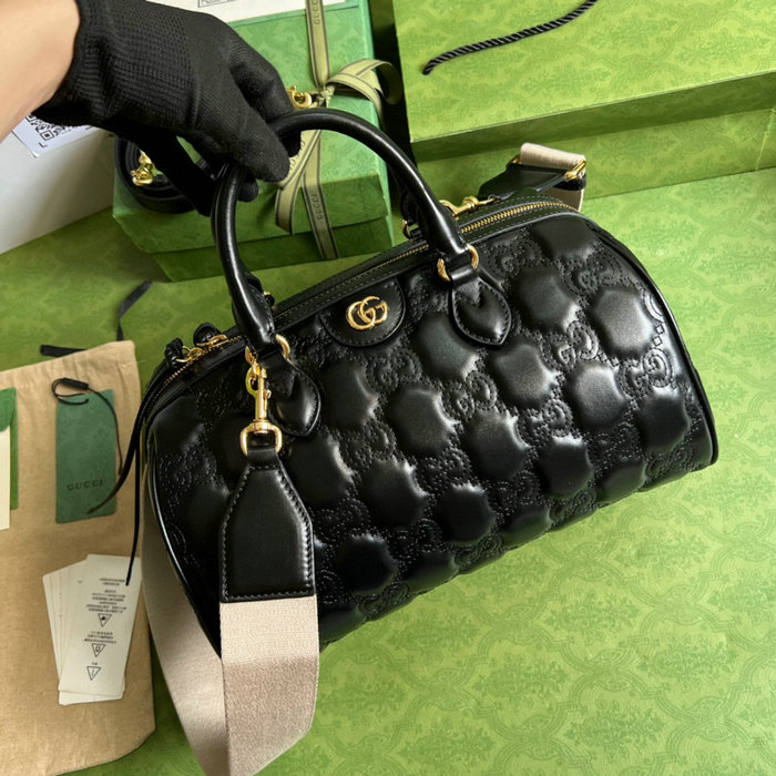 Gucci GG Matelasse leather medium bag Black 702242