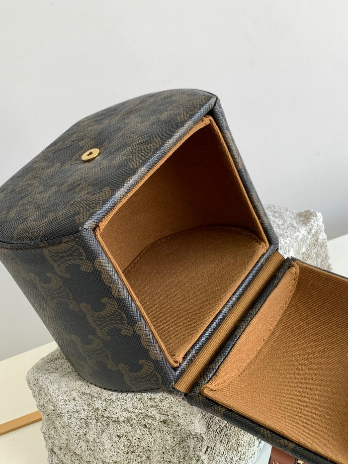 Celine ROUND BOX TRIOMPHE C19930